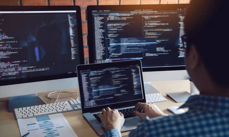 数据科学选型：R与Python如何赋能凤翔县网站建设？
